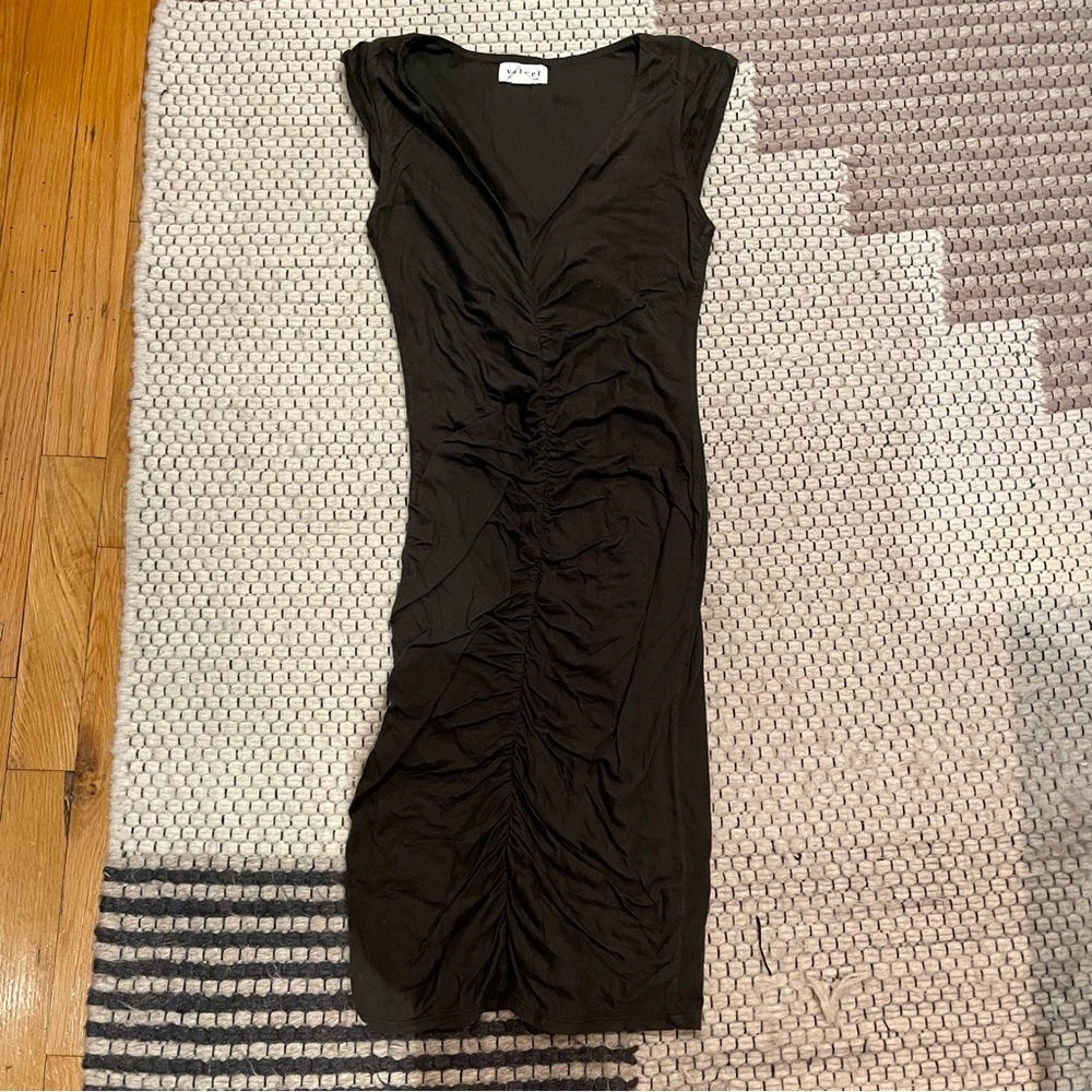 Velvet By Graham & Spencer Green/Gray Ruched Midi Dress